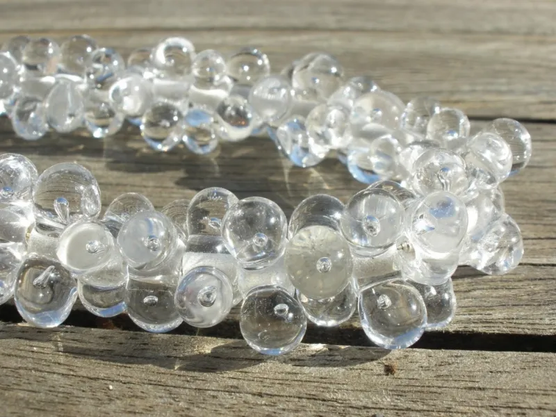 Transparent handmade glass beads by Petra Jansen-Hergarden